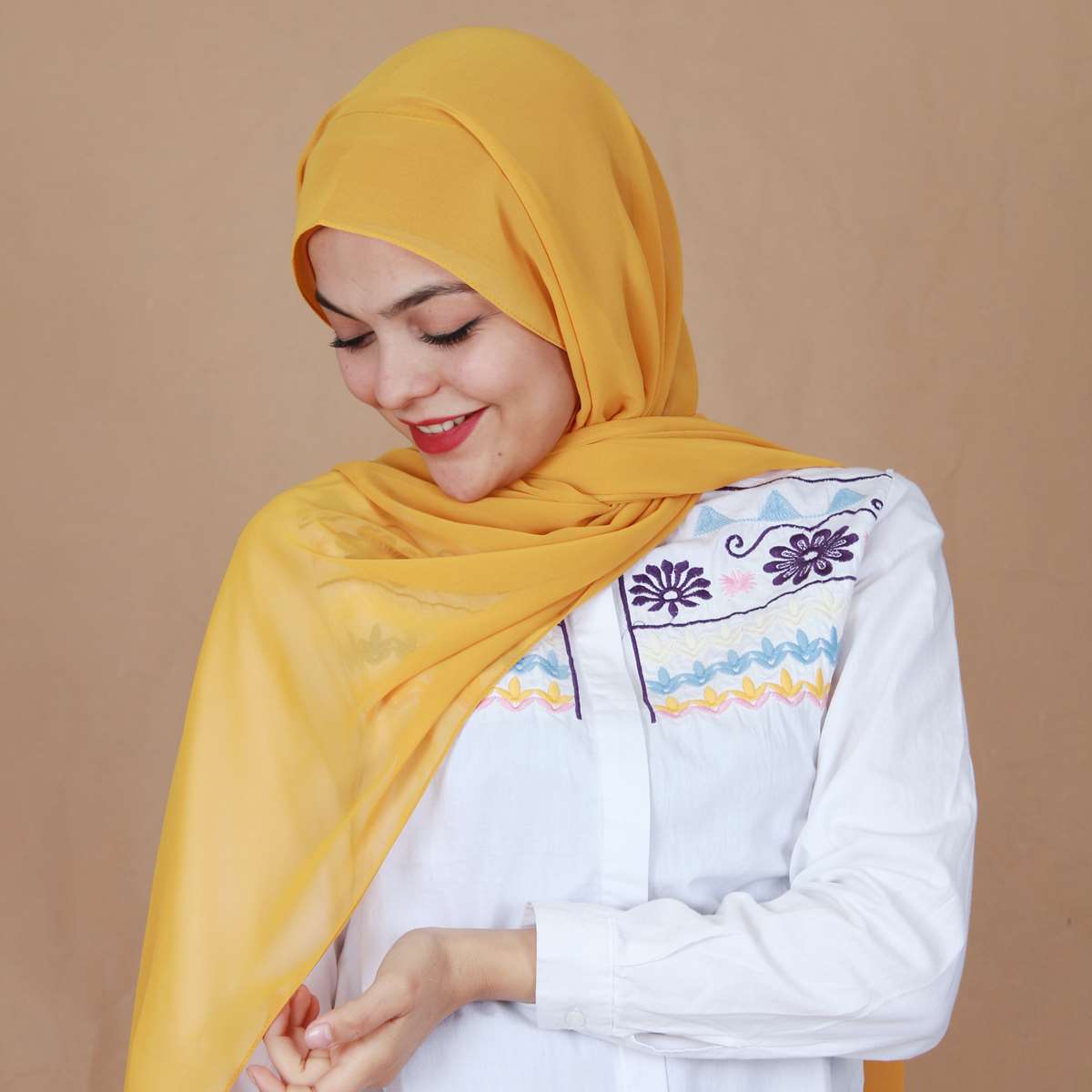 Jilbab jaune on sale